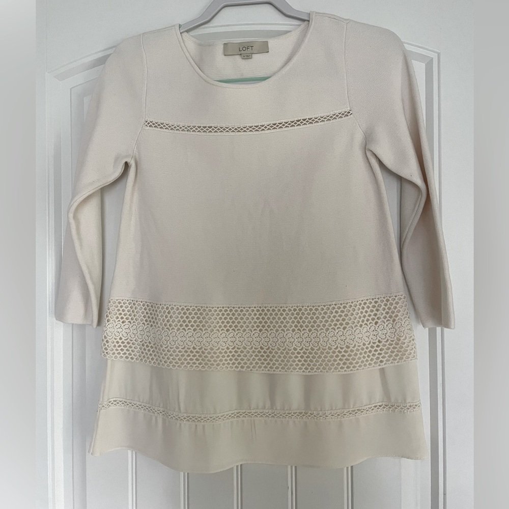 LOFT 3/4 sleeve sweater